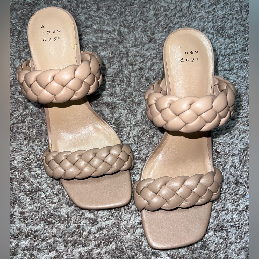 EUC Platform Heels